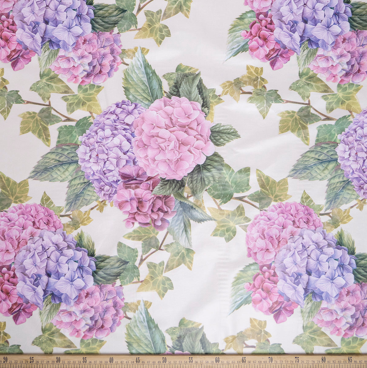 PVC DOBLE ESTAMPADO BLANCO PAPIRO CON FLORES