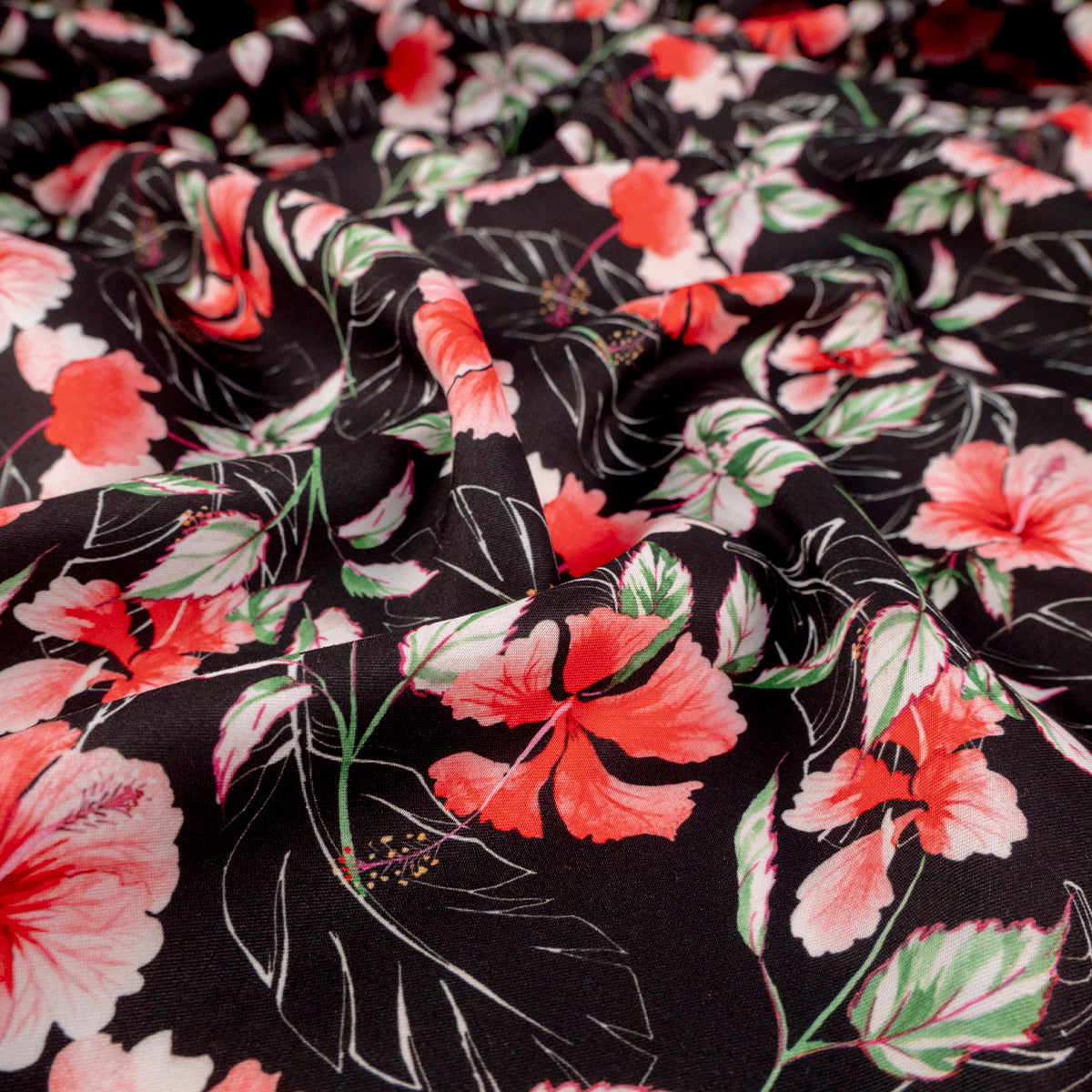 MICROFIBRA ESTAMPADA NEGRO METEORITO CON FLORES