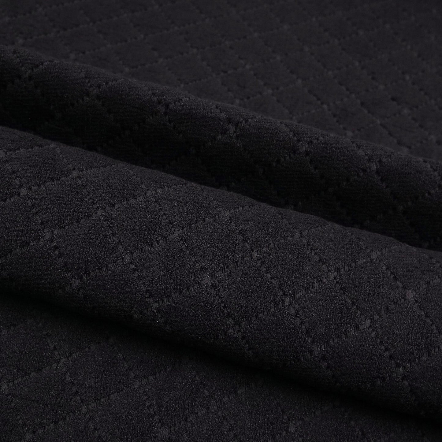 MATELASSE SOFT EMBOSS NEGRO METEORITO
