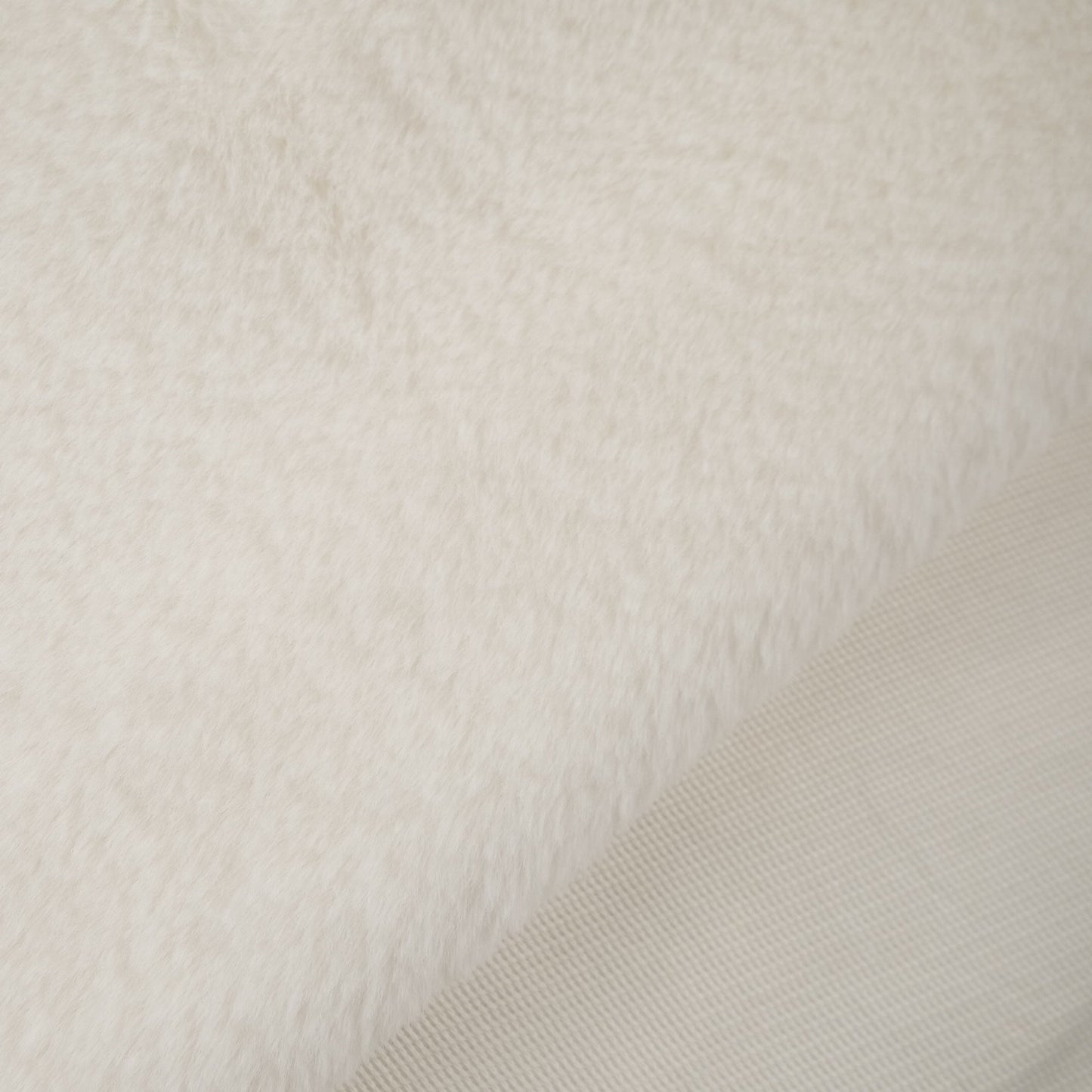 PIEL SINTETICA BEBE BLANCO LILY