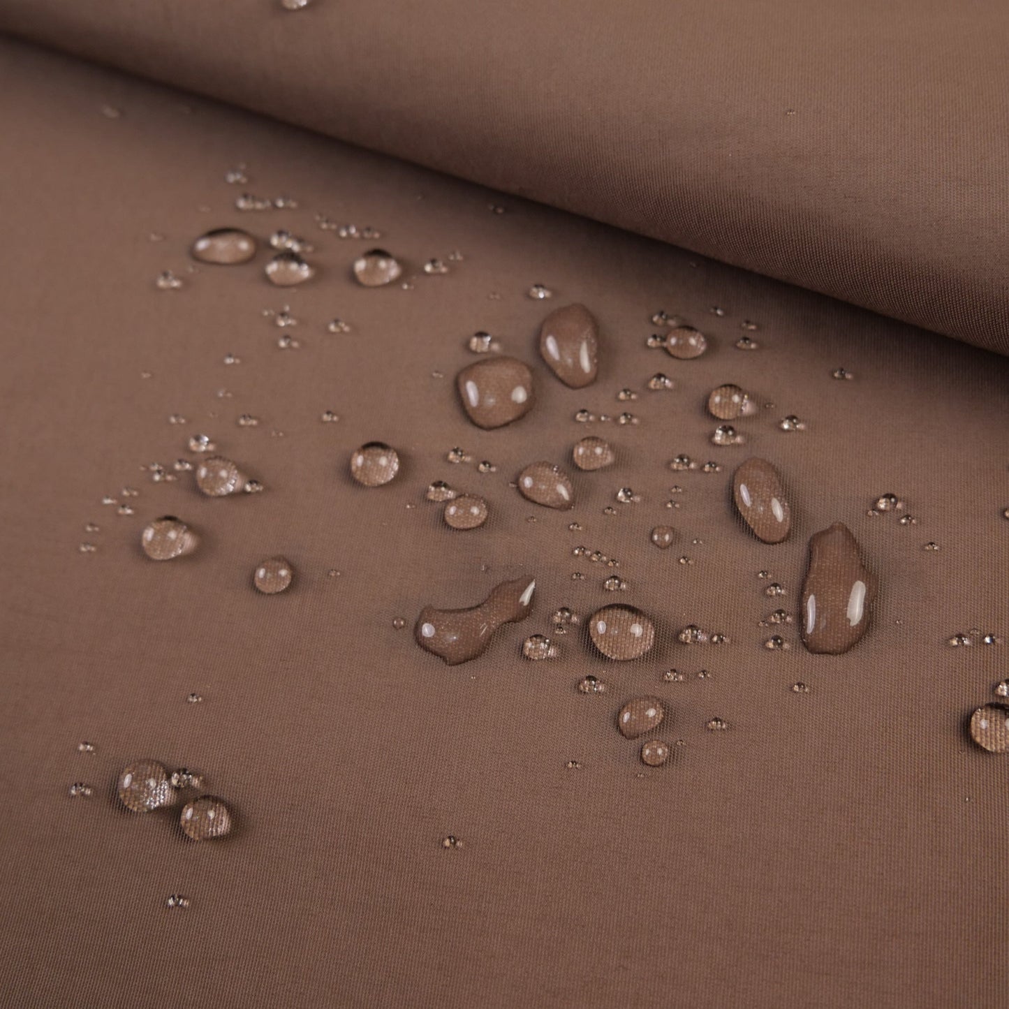 TACTEL IMPERMEABLE MARRON CASTAÑA