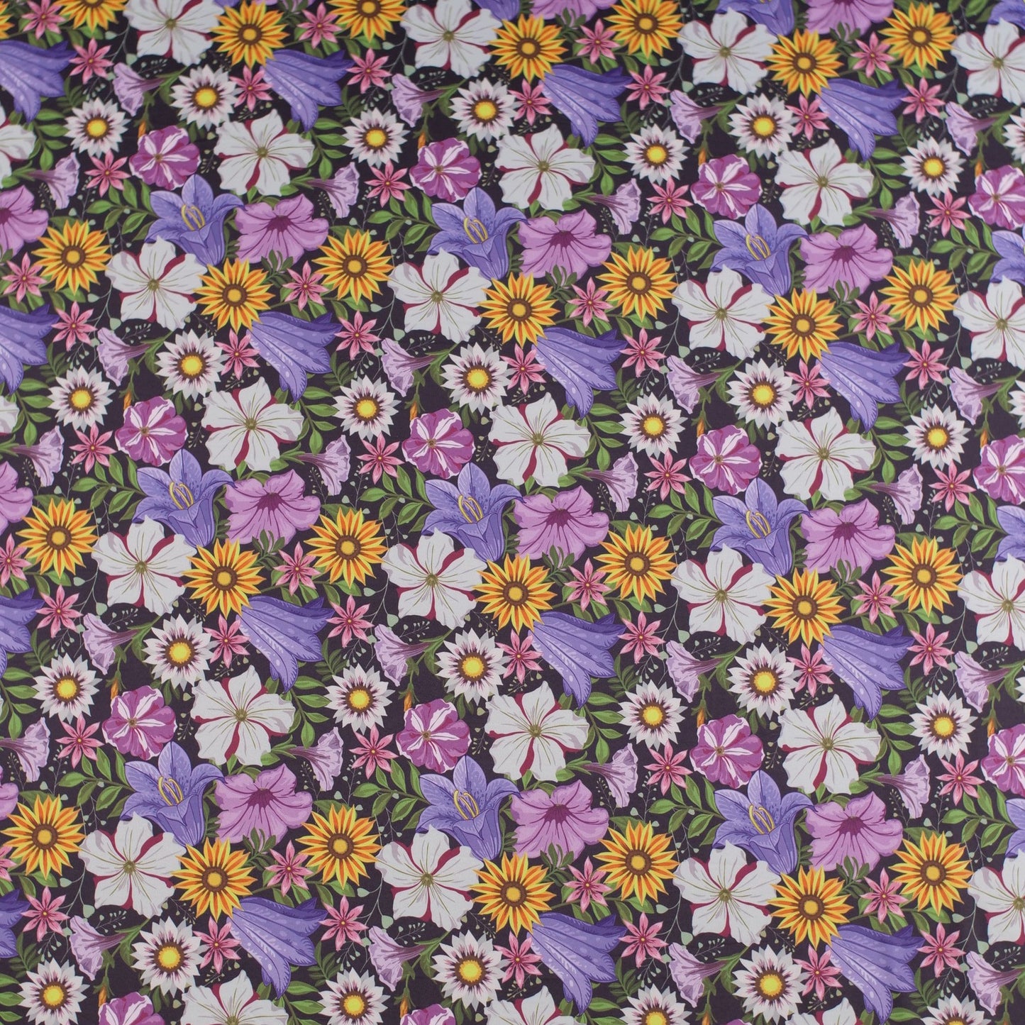 PIEL DE DURAZNO ESTAMPADO NEGRO METEORITO FLOREADO
