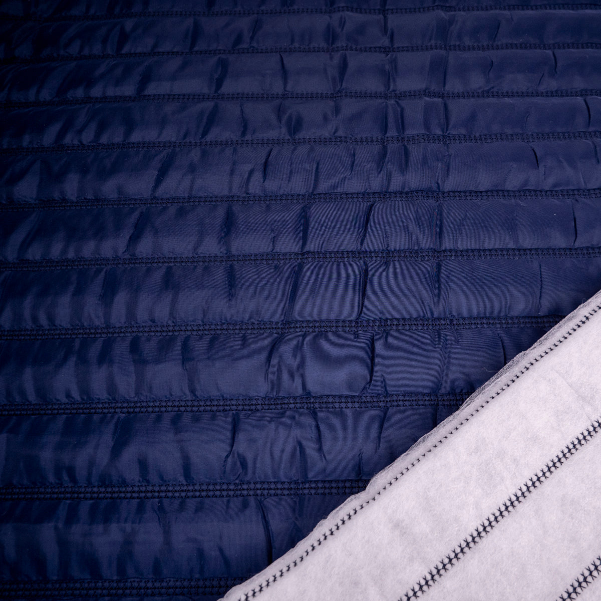 MATELASSE LISO AZUL DRESS RAYAS