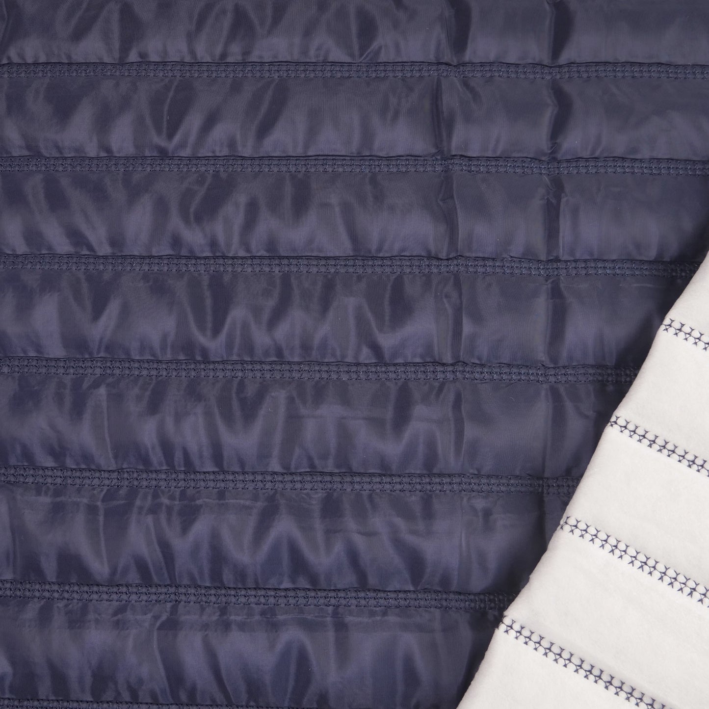 MATELASSE LISO AZUL PEACOAT RAYAS DOBLES
