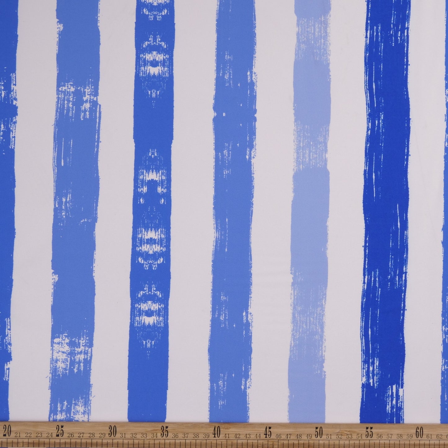 MICROFIBRA SPANDEX ESTAMPADO BLANCO BRILLANTE RAYAS