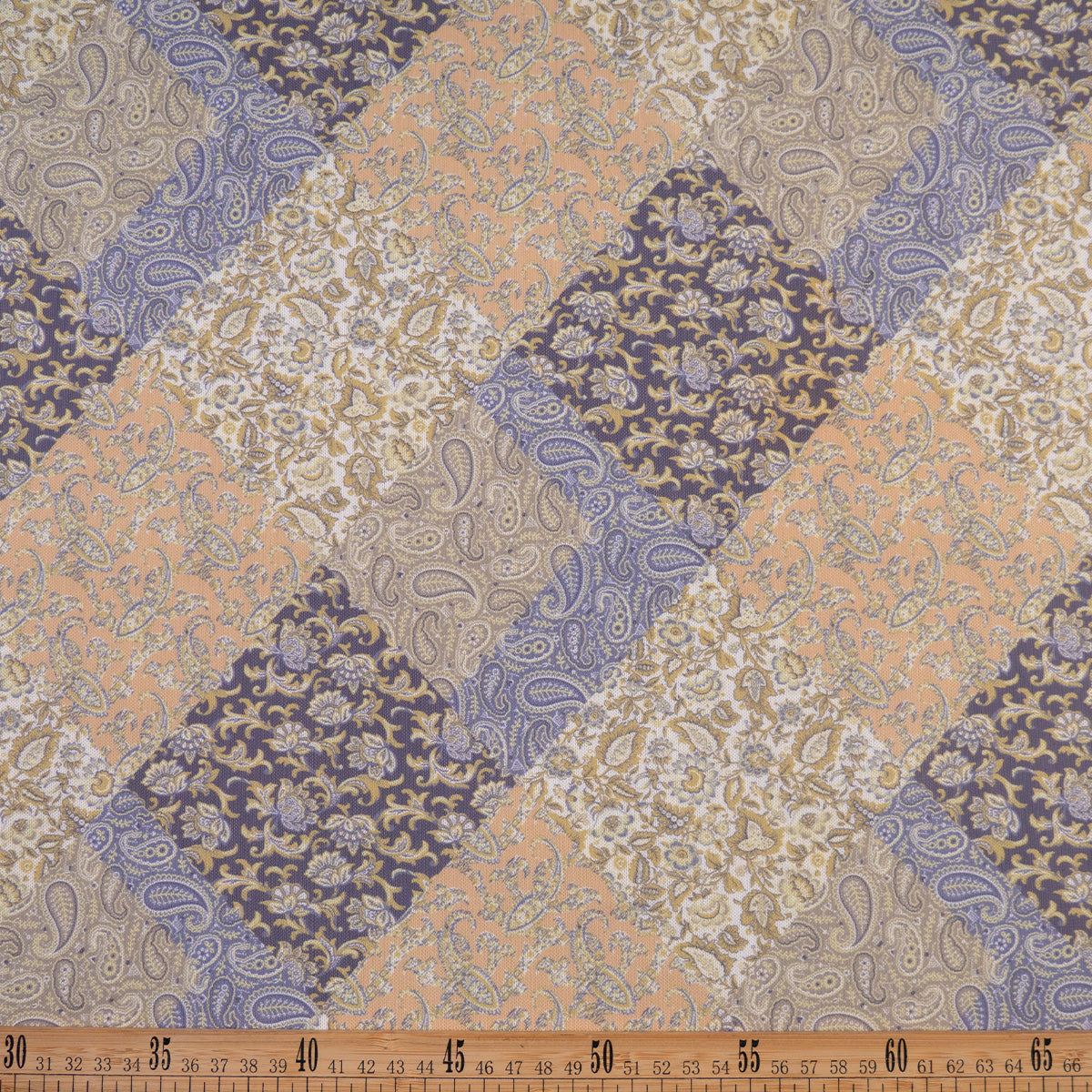 MALLA ESTAMPADA BEIGE MUSGO SUR CON CUADROS COLORIDOS Y FLORALES