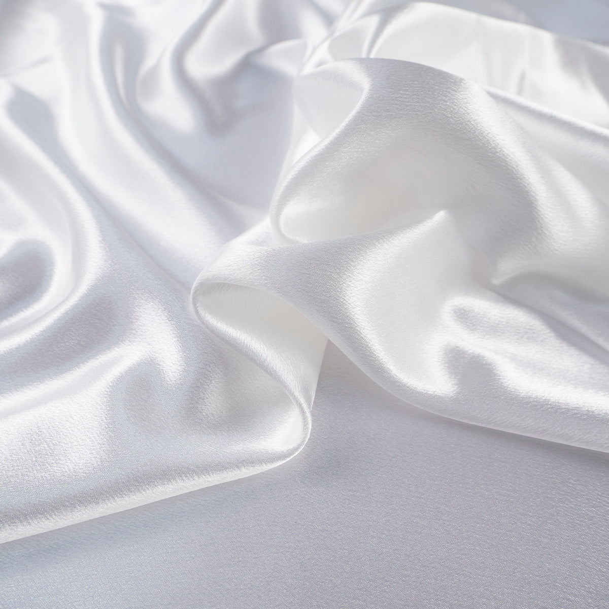 SATEN AMERICANO BLANCO BRILLANTE