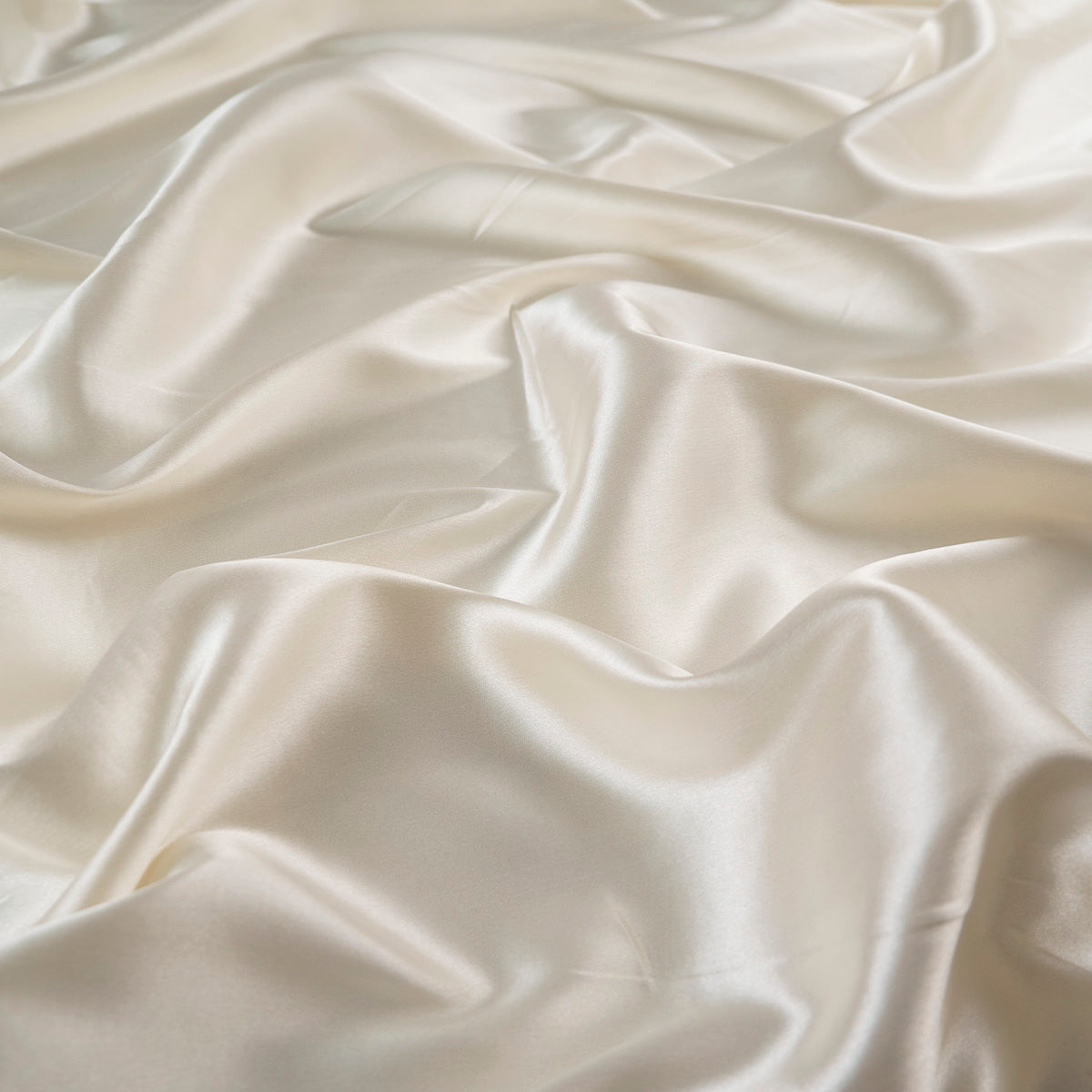 SATEN SPANDEX VAINILLA CREMA