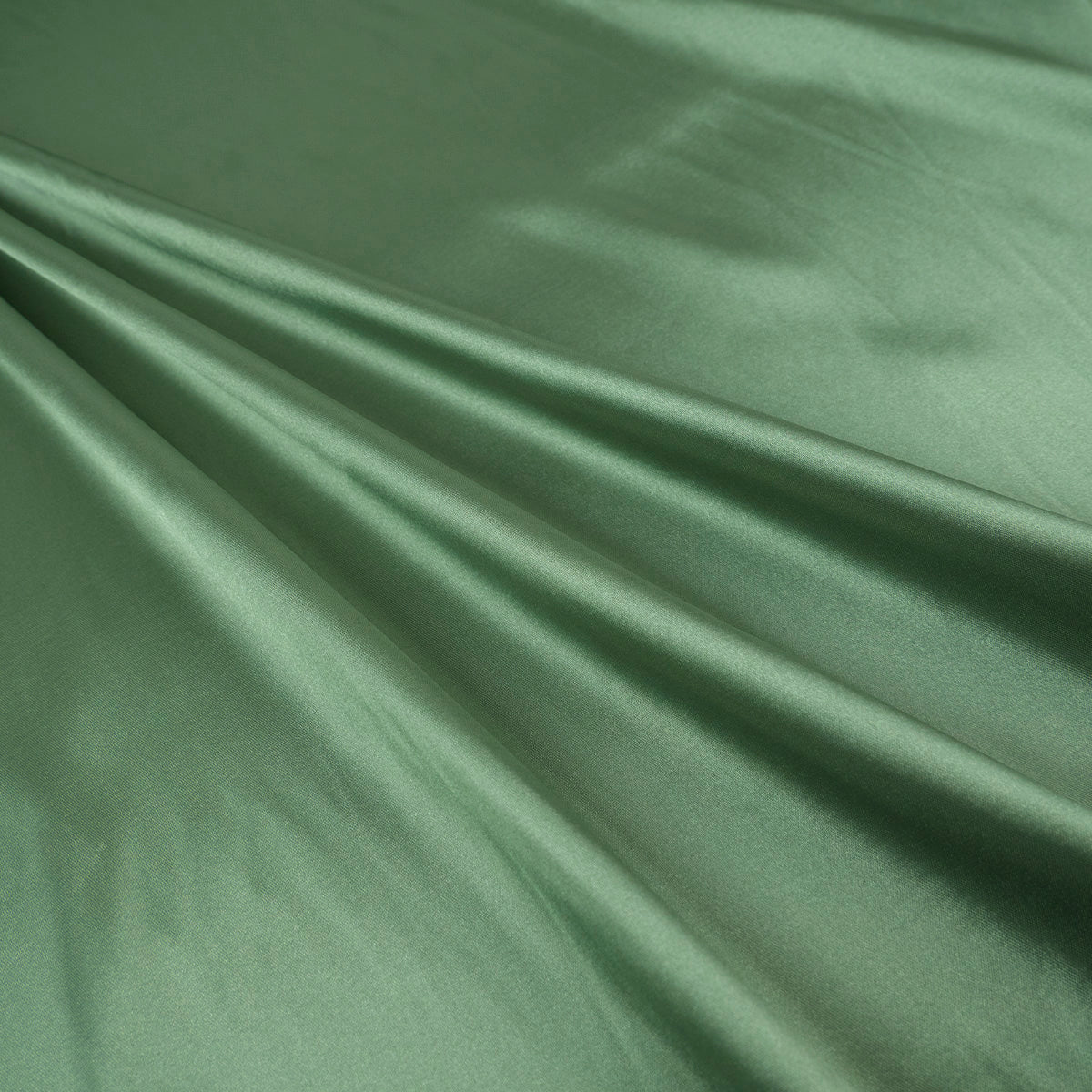 SATEN SPANDEX VERDE SAUCE