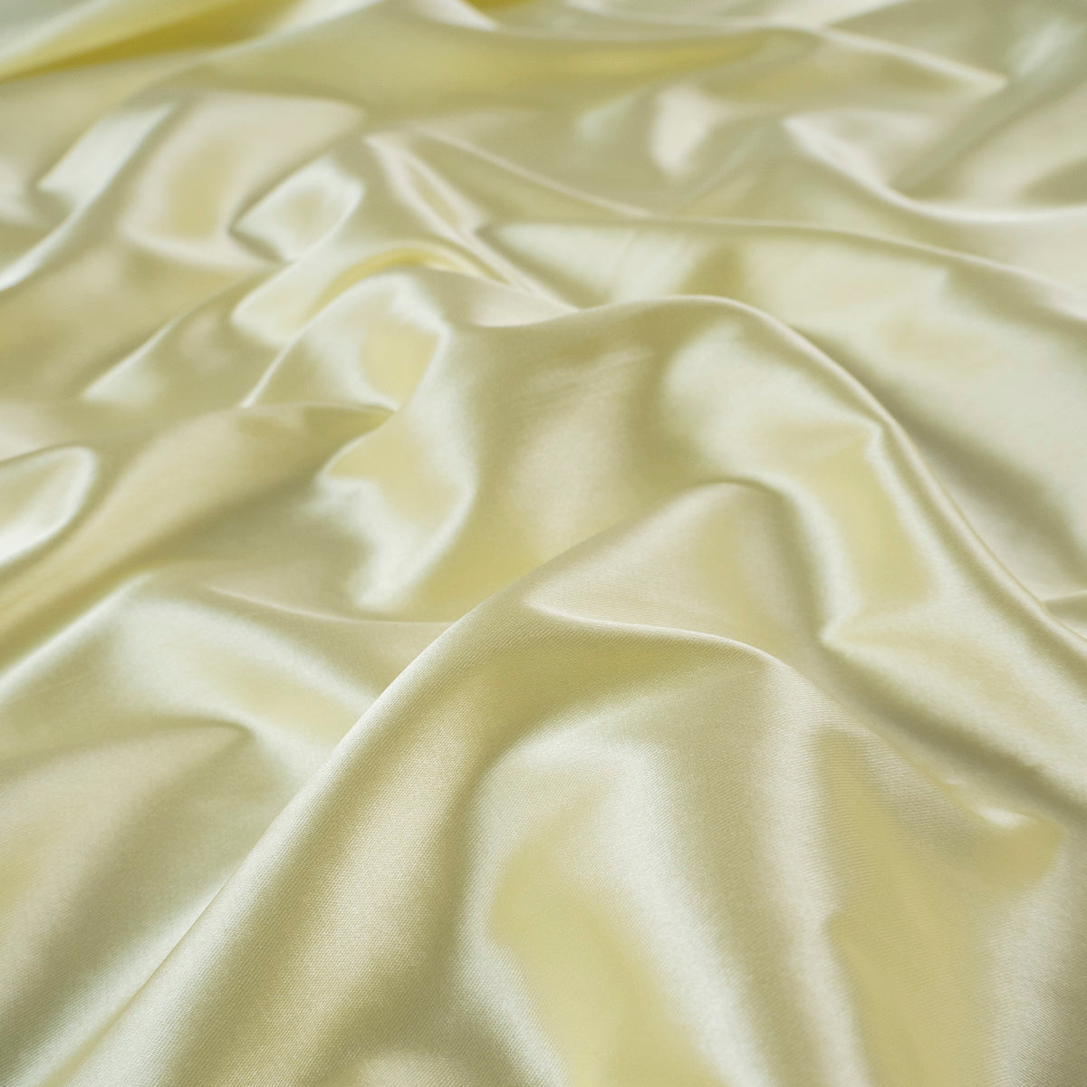 SATEN SPANDEX AMARILLO TRIGO JOVEN