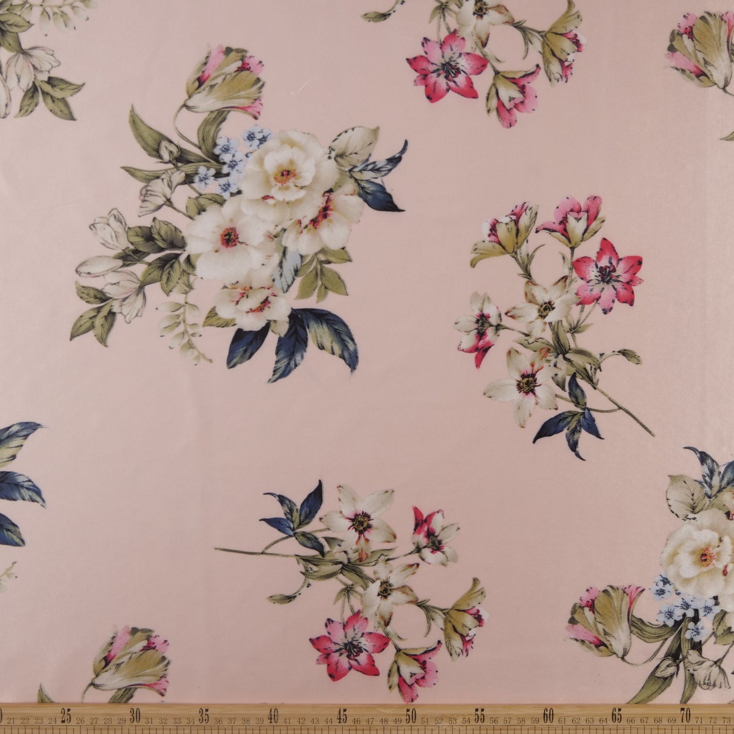 SATEN ESTAMPADO ROSA NOVIA FLORES