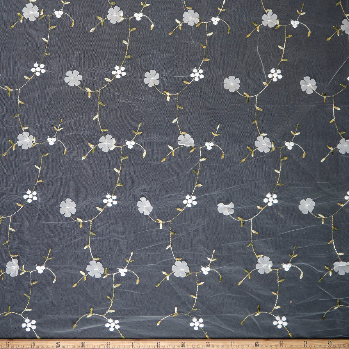 TUL LOLA BLANCO BRILLANTE RAMAS CON FLORES