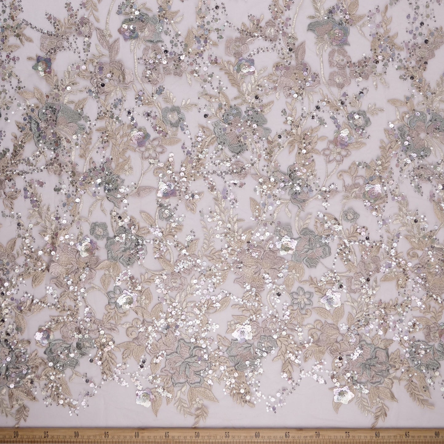 TUL GABBANA BEIGE ARENA CON FLORES Y HOJAS