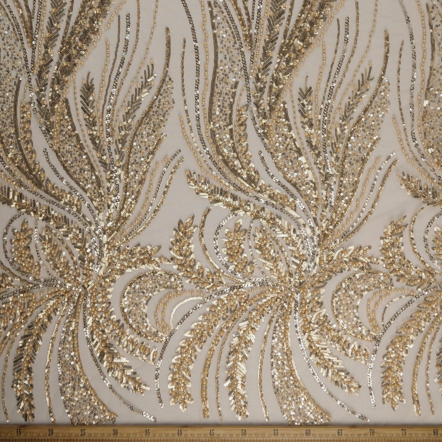 TUL GABBANA BEIGE LIGERO CON HOJAS