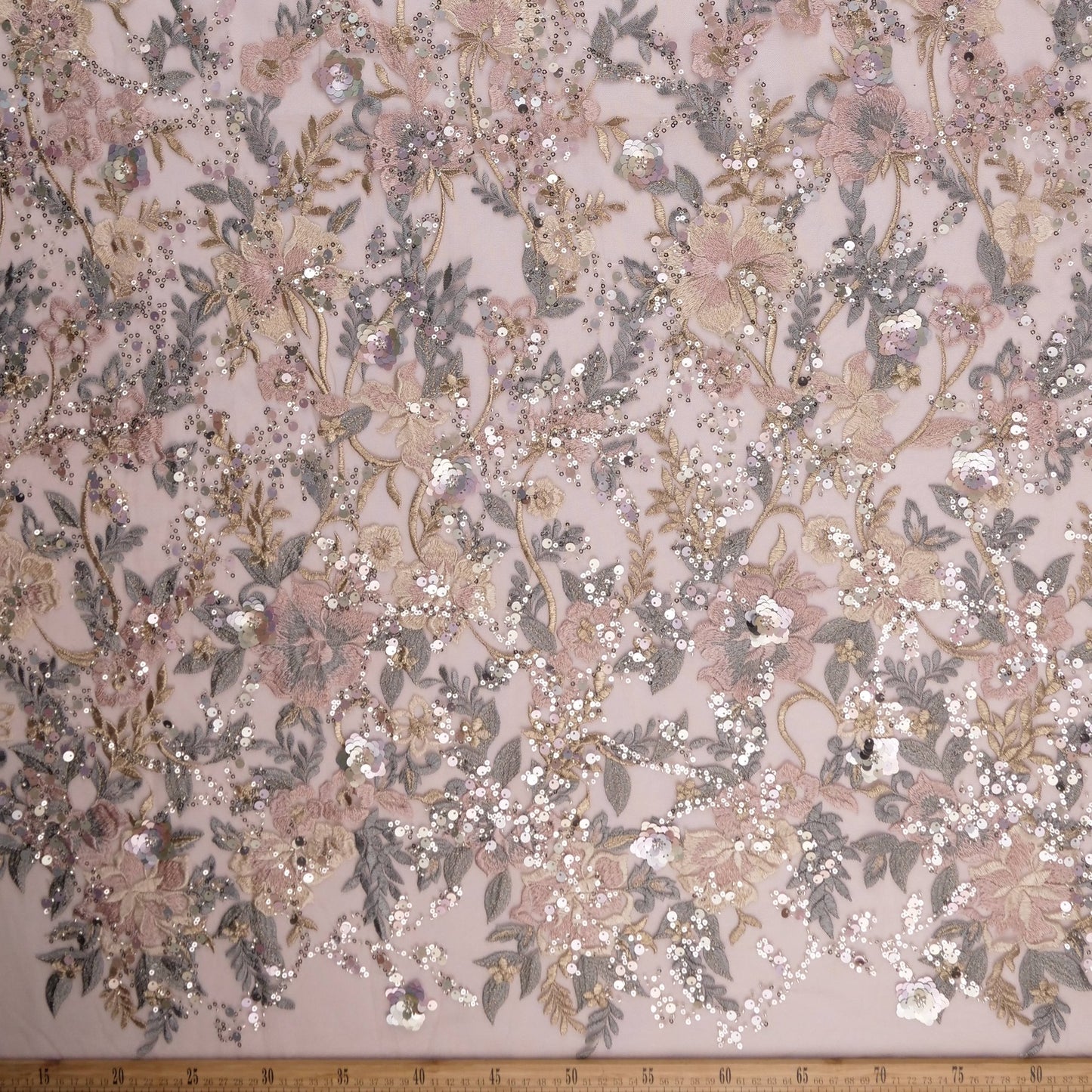 TUL GABBANA BEIGE ANTILOPE CON FLORES Y HOJAS