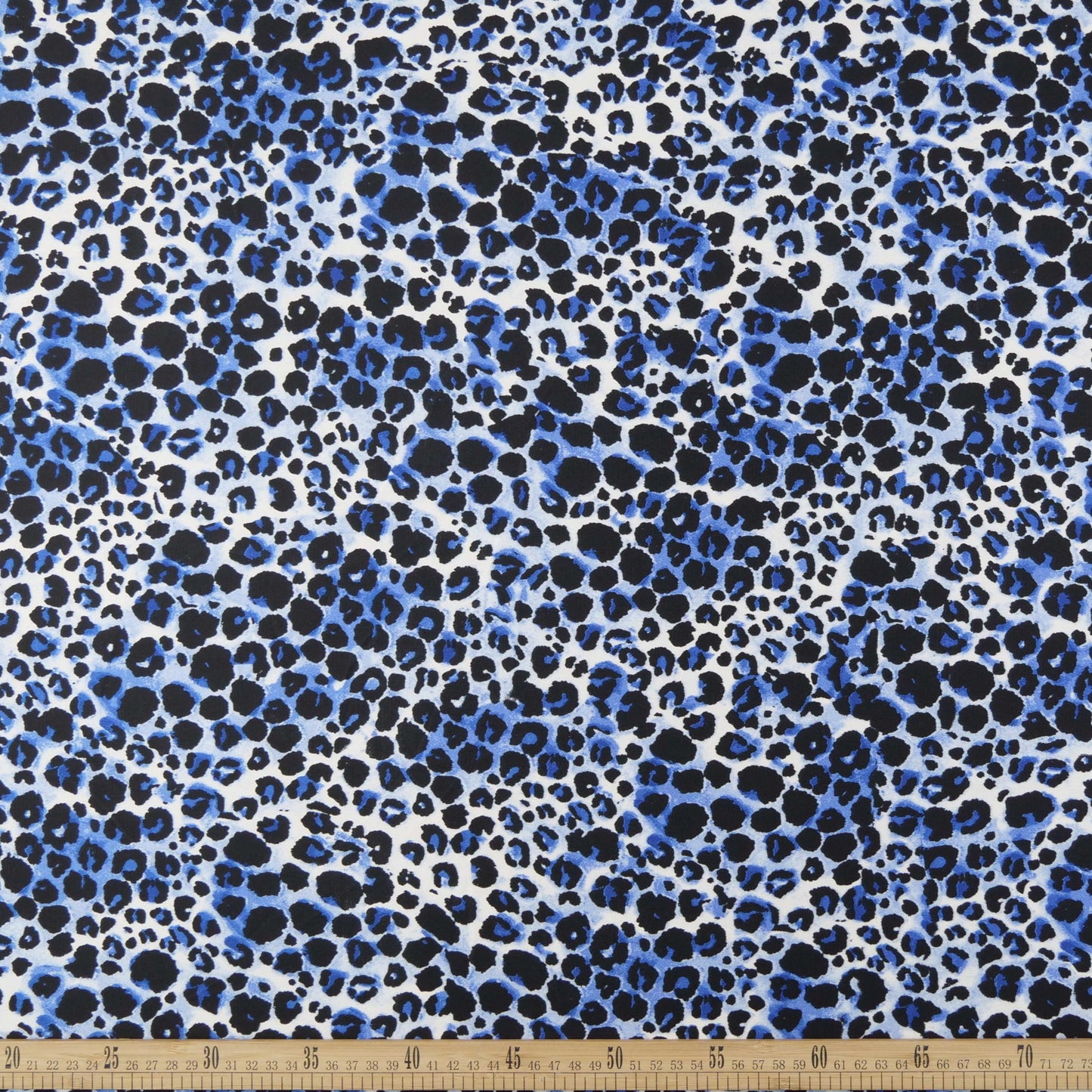 SATEN CREPE ESTAMPADO AZUL OLIMPIA ANIMAL PRINT
