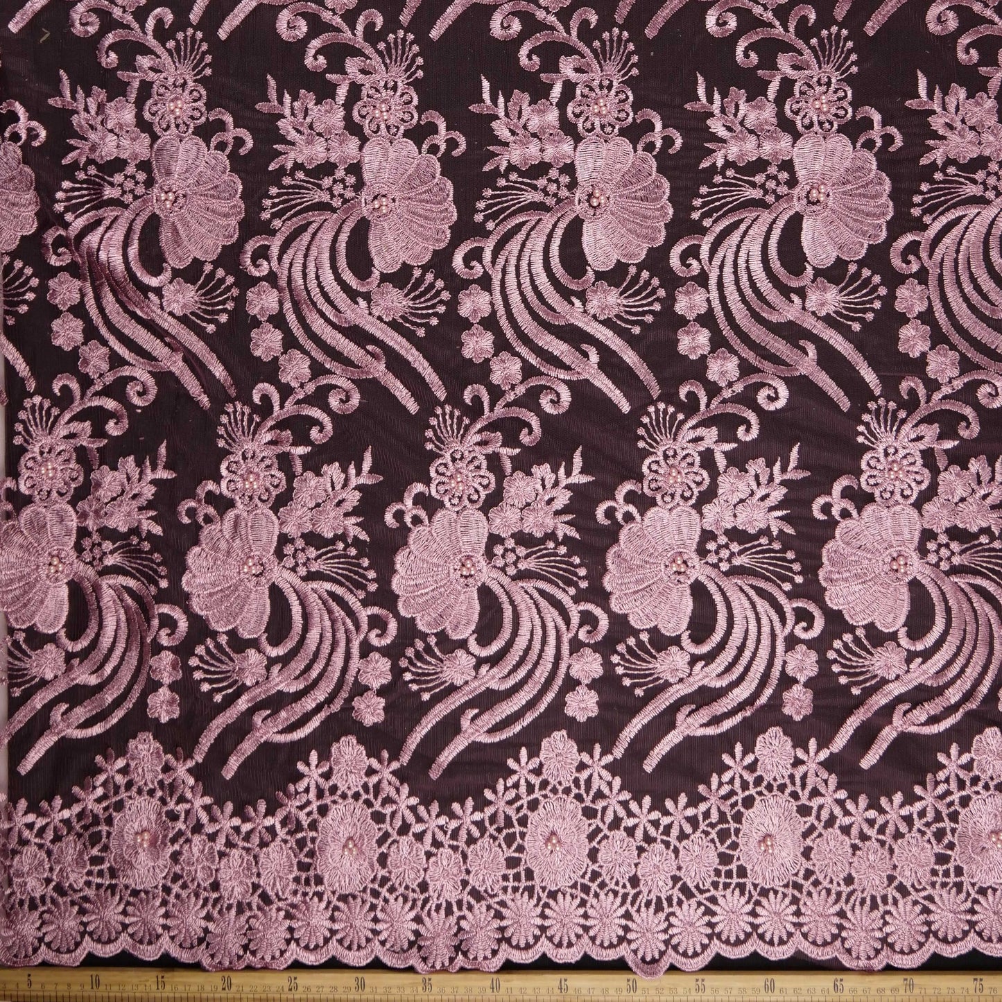 TUL SOPHIA LILA BORDEAUX CON FLORES BORDADAS