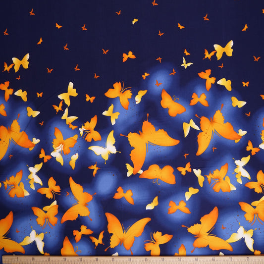 MICRO FOURWAY ESTAMPADO AZUL PEACOAT CON MARIPOSAS ANARANJADAS