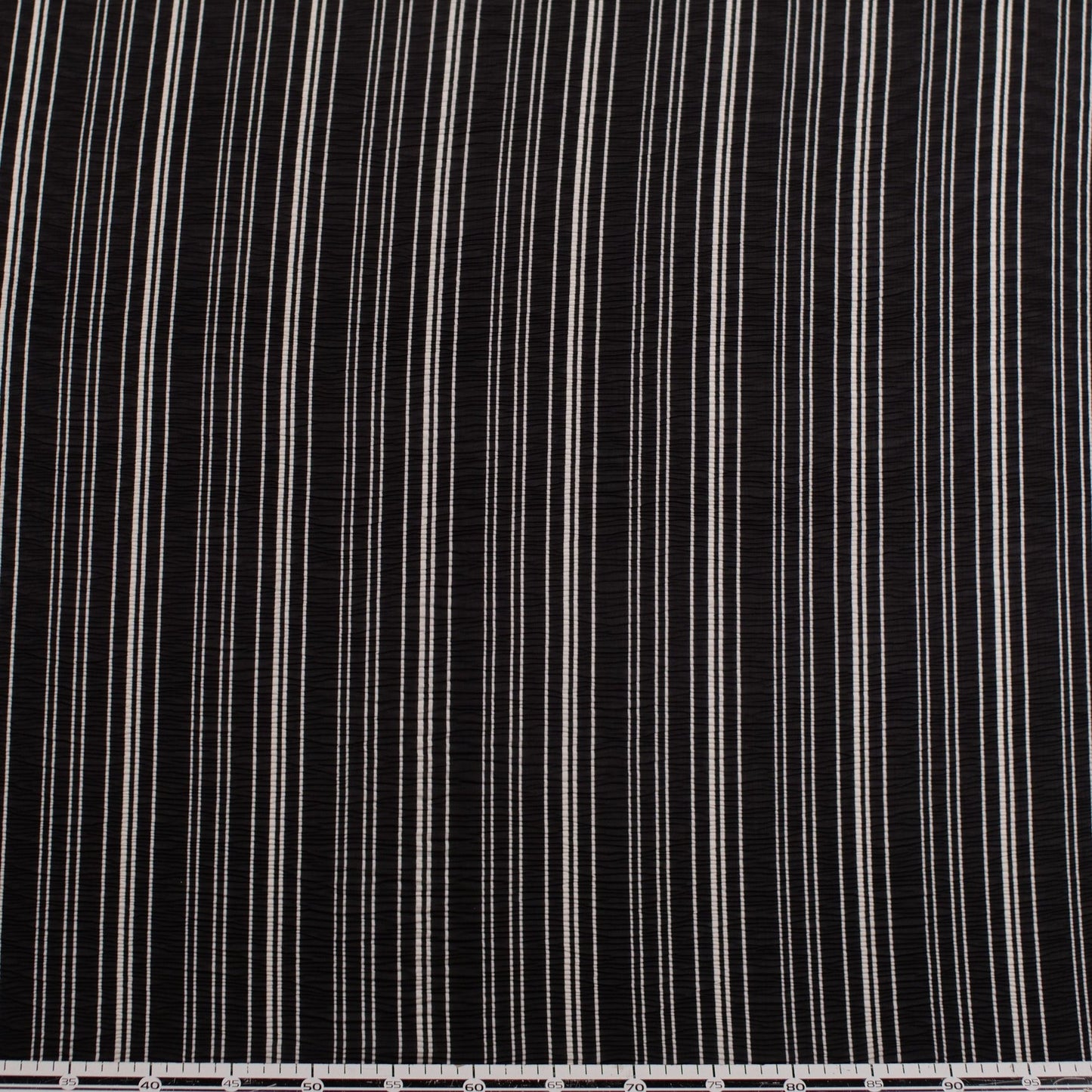 DRAPE ESTAMPADO NEGRO METEORITO RAYAS