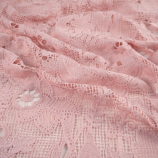 MACRAME BLANCO ROSA VIEJO CON FLORES Y HOJAS