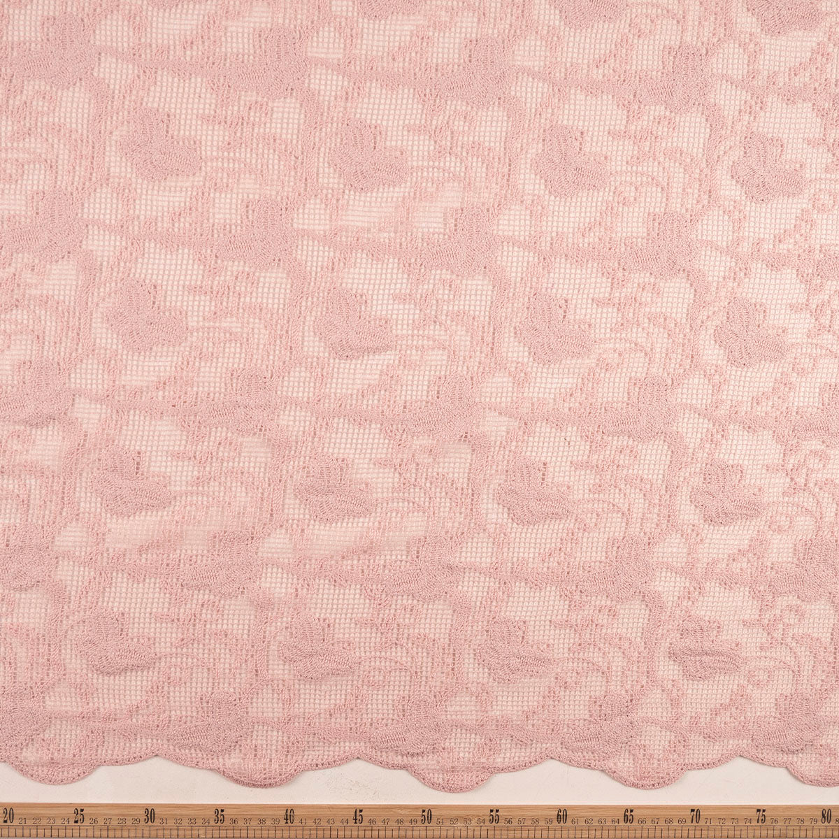MACRAME BLANCO ROSA VIEJO CON FLORES