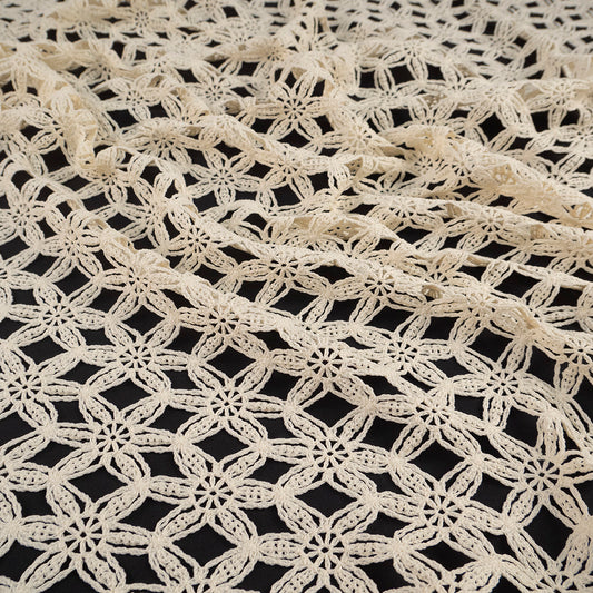 MACRAME BLANCO PAPIRO CON FLORES PEQUEÑAS