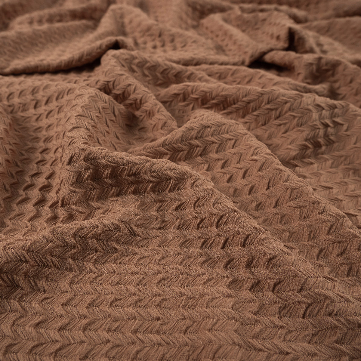 CREPE DRAPE ESPIGA CAMEL PRALINE