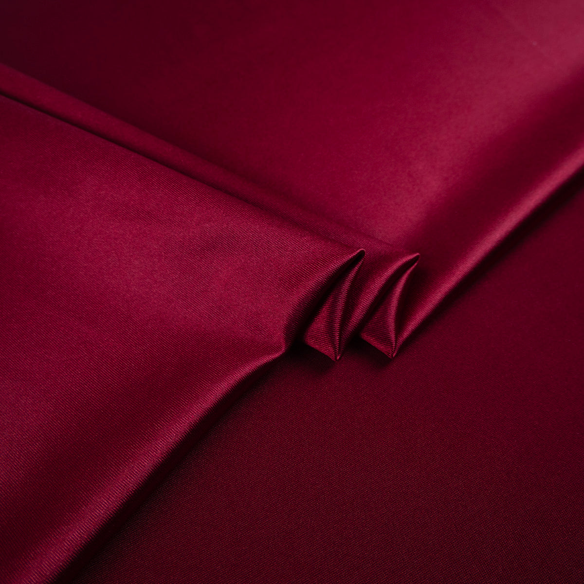 LYCRA CRISTAL ROJO VIKINGO
