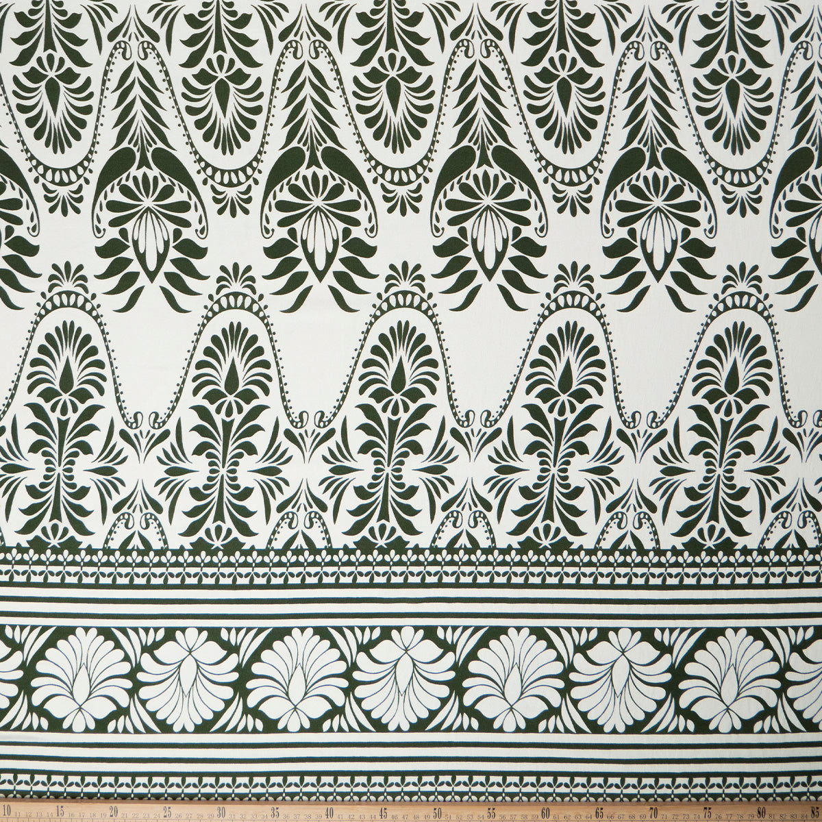 CREPE GILLY DIGITAL PRINT BLANCO MALVAVISCO DAMASCO