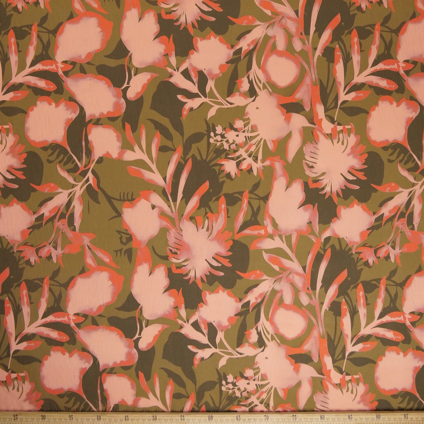 CREPE GILLY DIGITAL PRINT VERDE ACEITUNA FLORAL