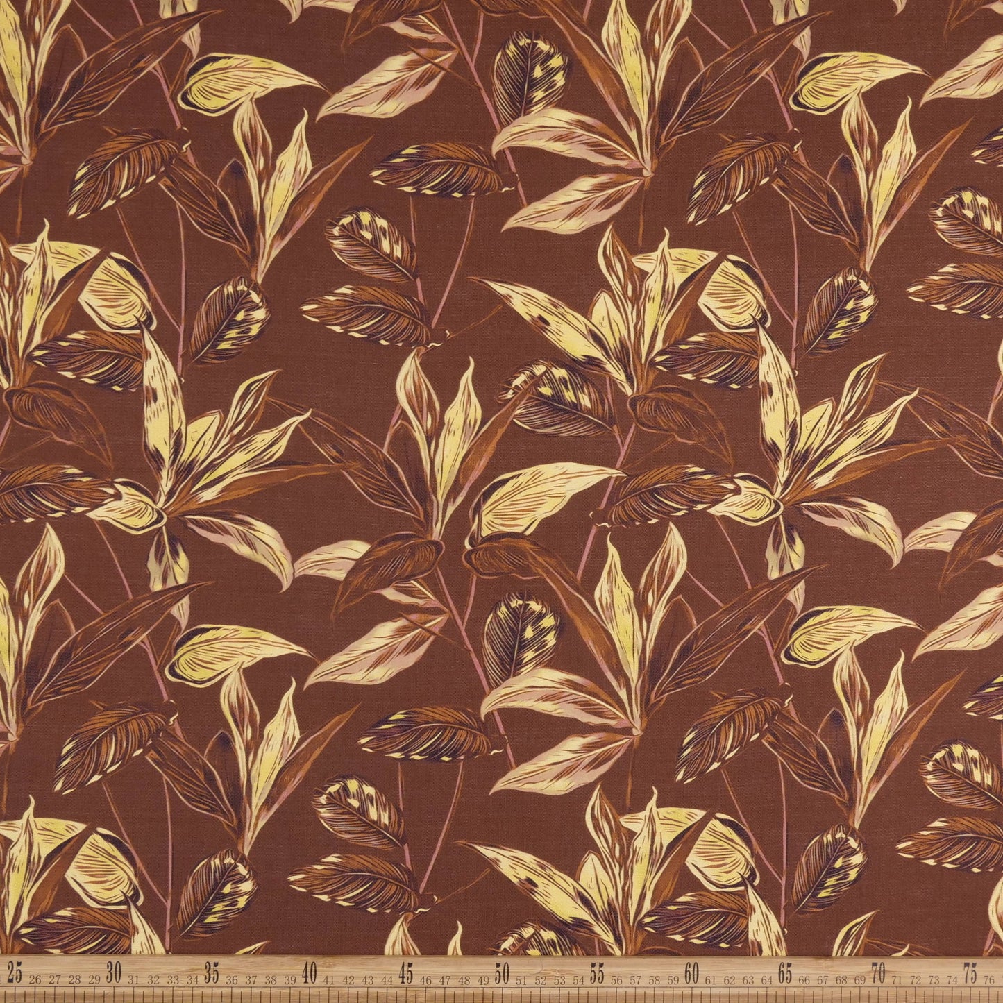 CREPE GILLY DIGITAL PRINT MARRON OJO TIGRE HOJAS