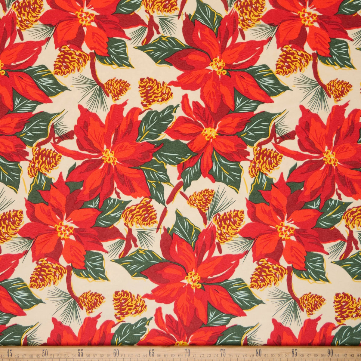 MANTELERIA NAVIDAD VAINILLA CREMA POINSETTIA Y PINOS