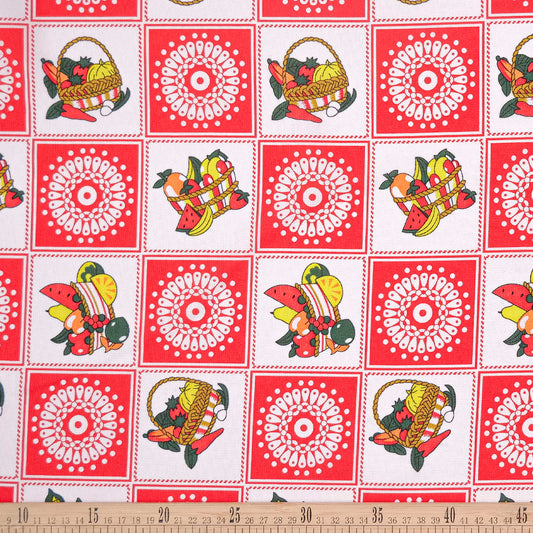 MANTELERIA ESTAMPADA ROJO CARMESI CUADROS Y FRUTAS