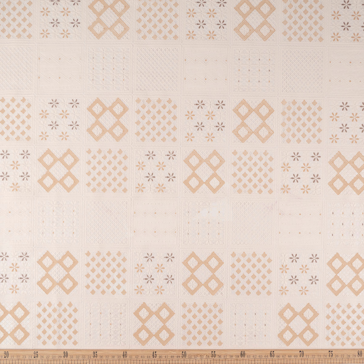 PVC JACQUARD BLANCO PAPIRO PATCHWORK