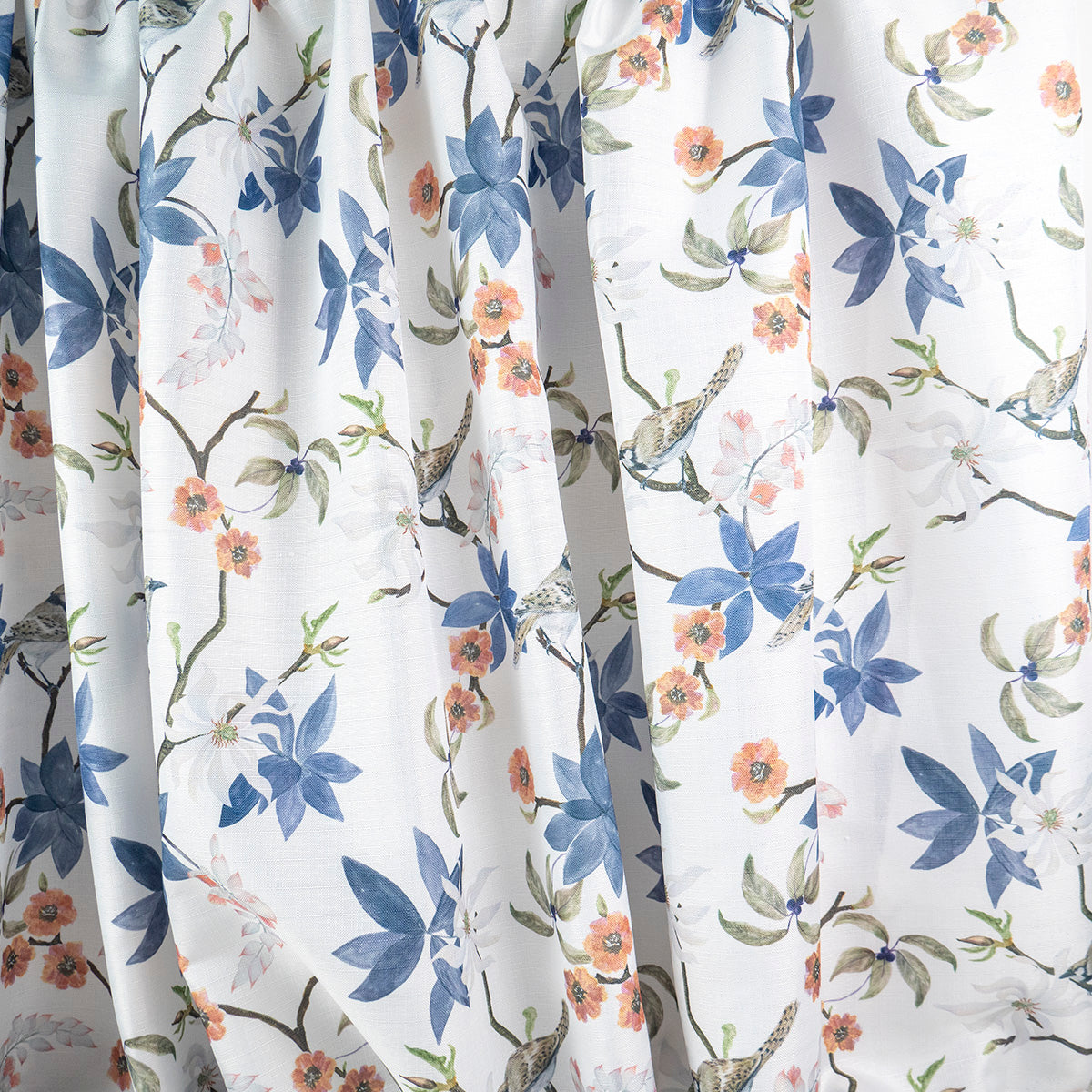 GROSS LINO ESTAMPADO BLANCO BRILLANTE DISEÑO FLORAL