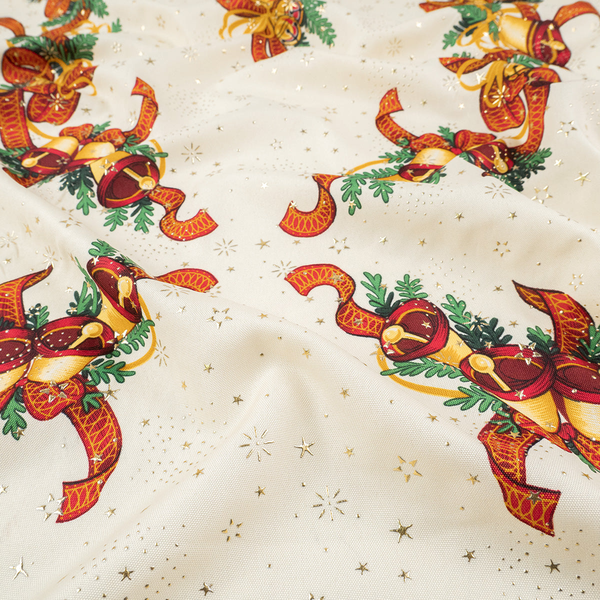 MANTELERIA NAVIDAD ESTRELLITAS VAINILLA CREMA CON CAMPANAS