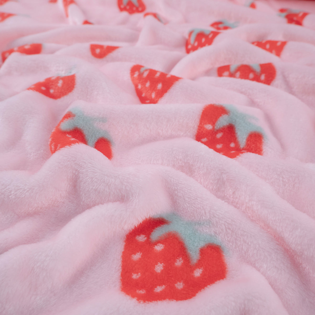 POLAR VELBOA ESTAMPADO ROSA INFANTIL CON FRESAS