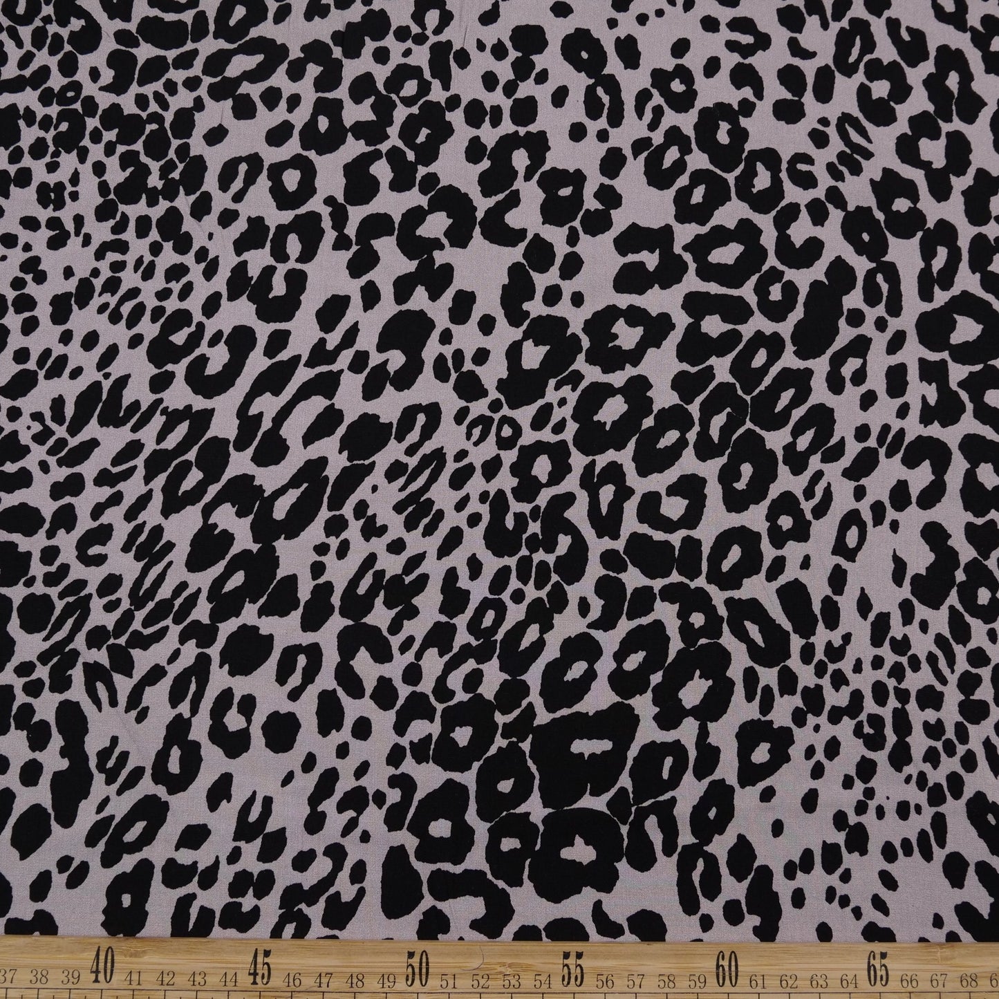 FIBRANA ESTAMPADA GRIS ATMOSFERA ANIMAL PRINT