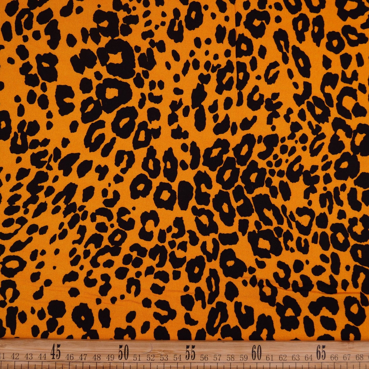 FIBRANA ESTAMPADA AMARILLO OLD GOLD ANIMAL PRINT