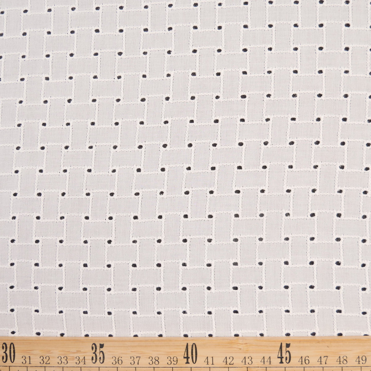 BRODERIE ESPANHOL BLANCO BRILLANTE ENTRELAZADOS GEOMETRICOS