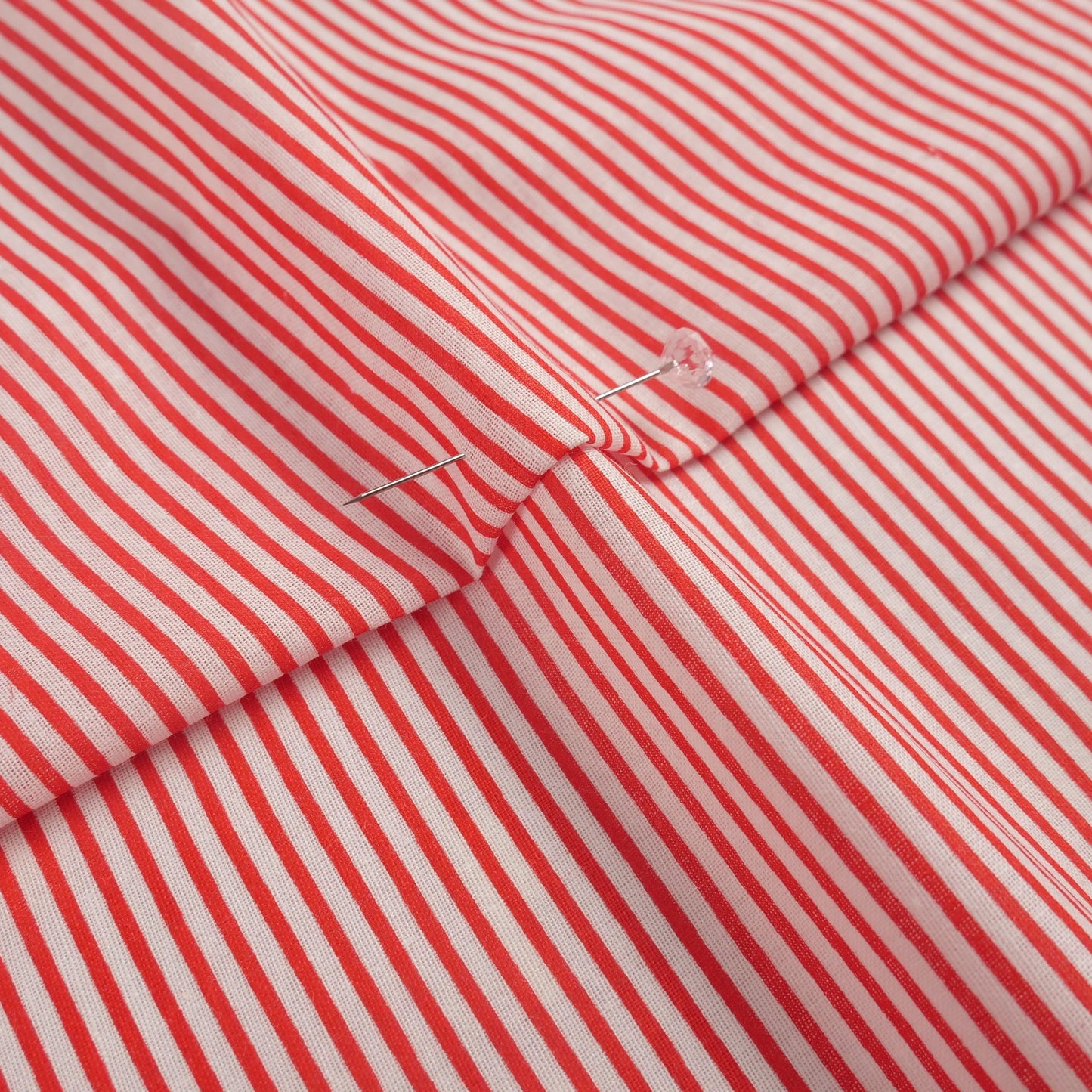 POPLIN RAYAS LOLA ROJO CARMESI