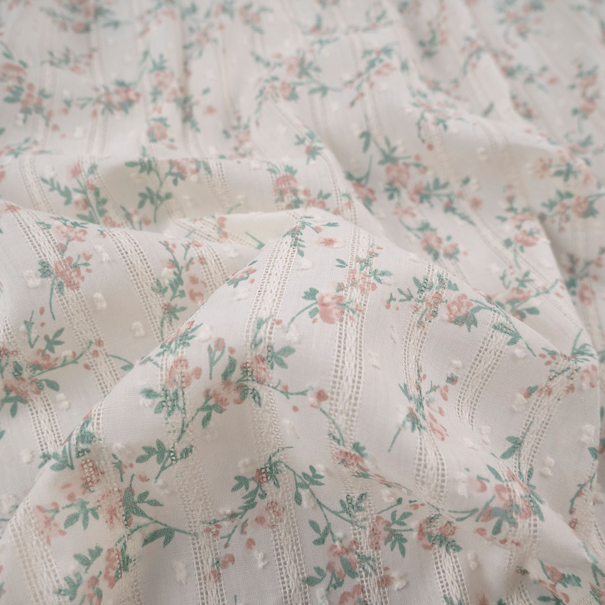 PLUMETI ESTAMPADO BLANCO SUSURRO