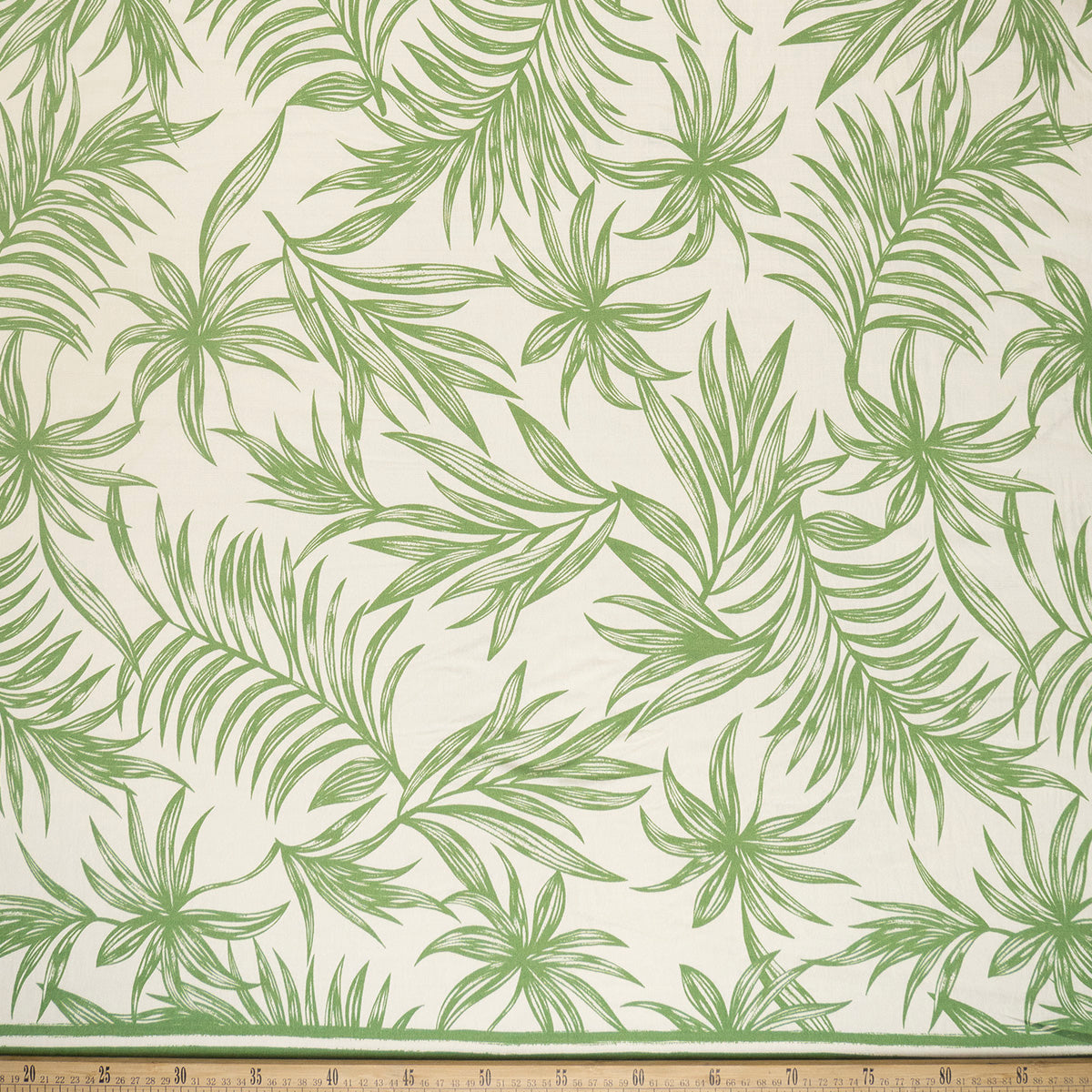 POPELINA RANY ESTAMPADO BLANCO MALVAVISCO CON HOJAS VERDES