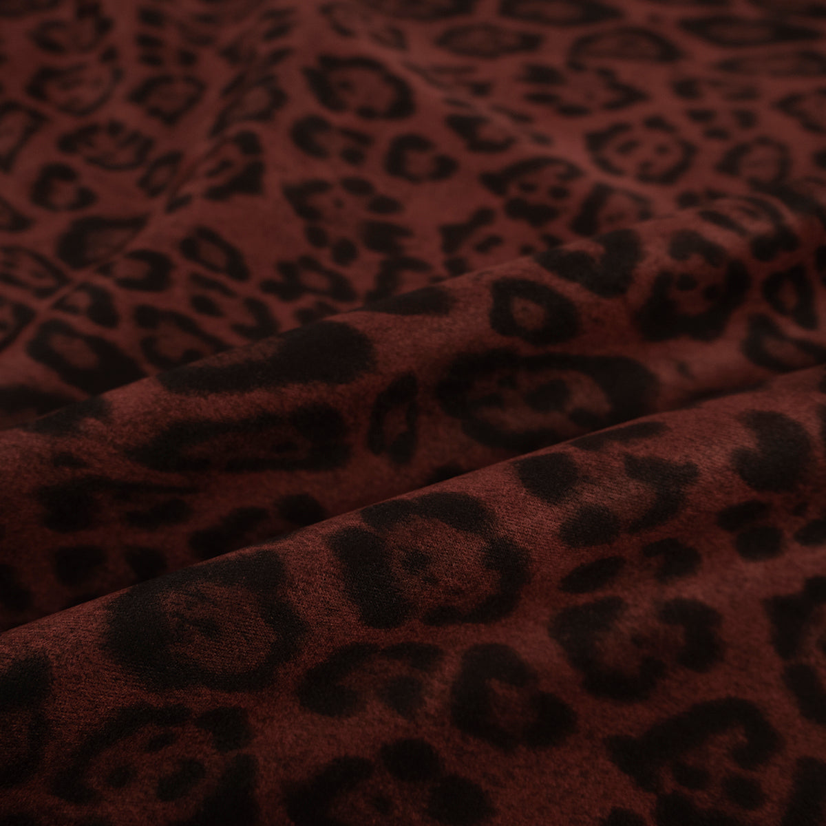 SUEDE ESTAMPADO BORDÓ GRANATE