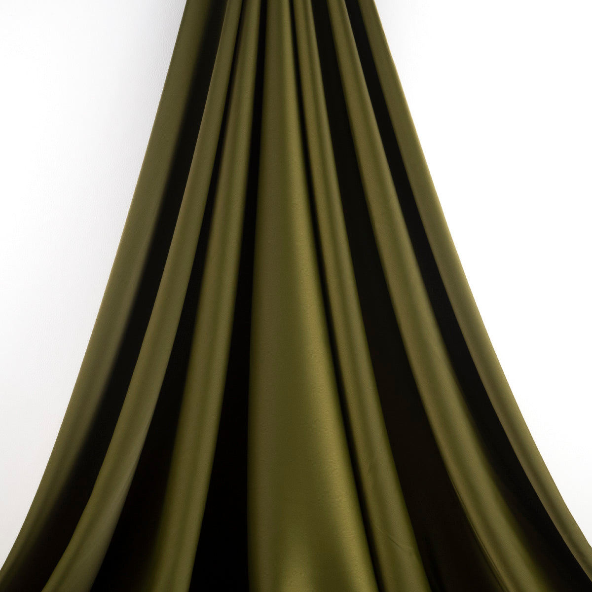 SATEN MILAN VERDE AGUACATE