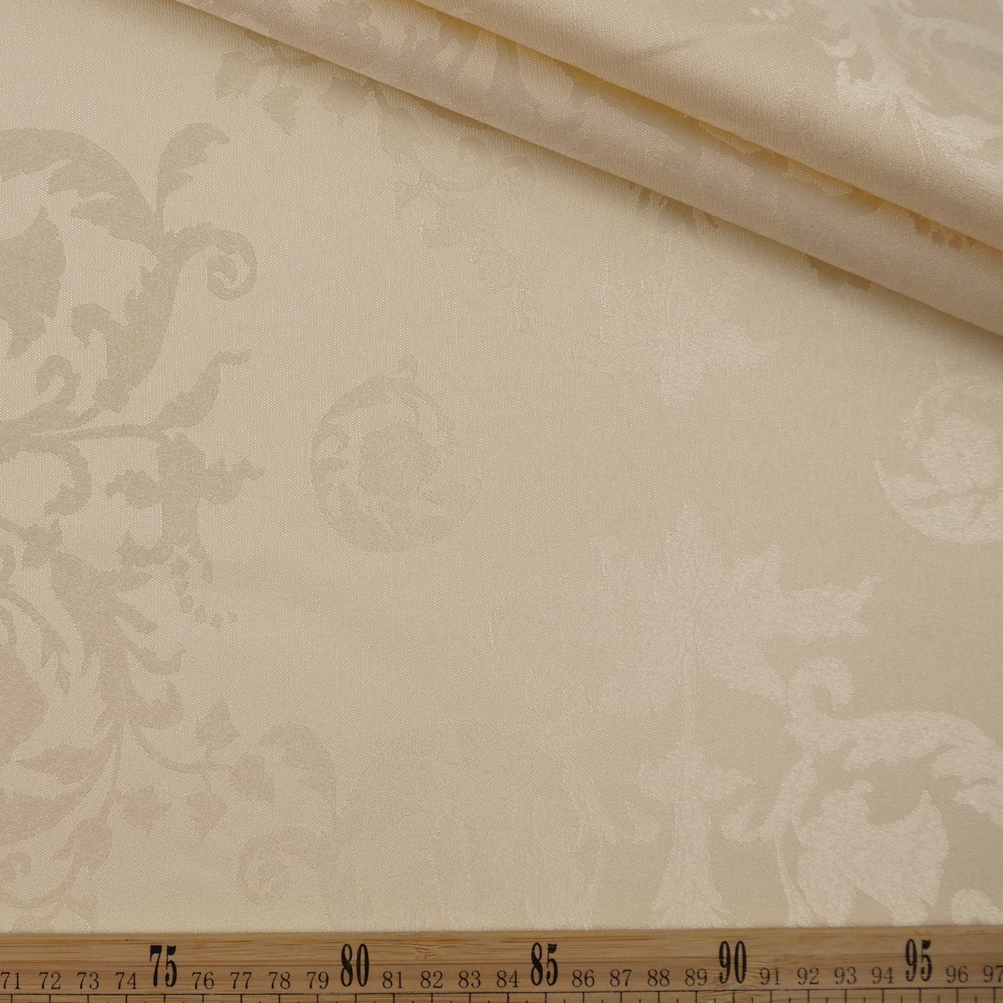 BROCATO BLANCO PAPIRO ARABESCO