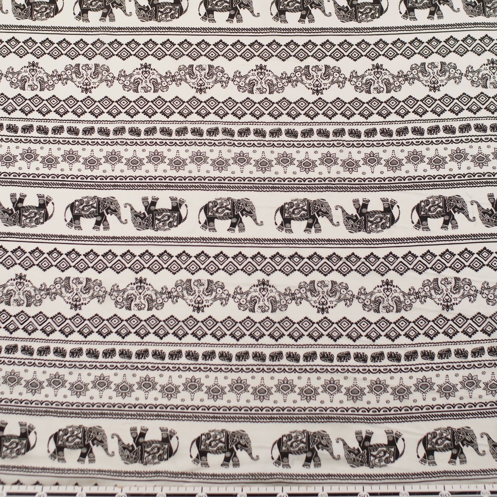 FIBRANA ESTAMPADA BLANCO BRILLANTE VINTAGE ELEFANTES
