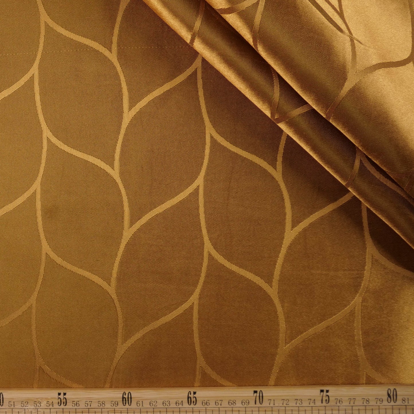 BROCATO BEIGE AMBAR RELEVE HOJAS