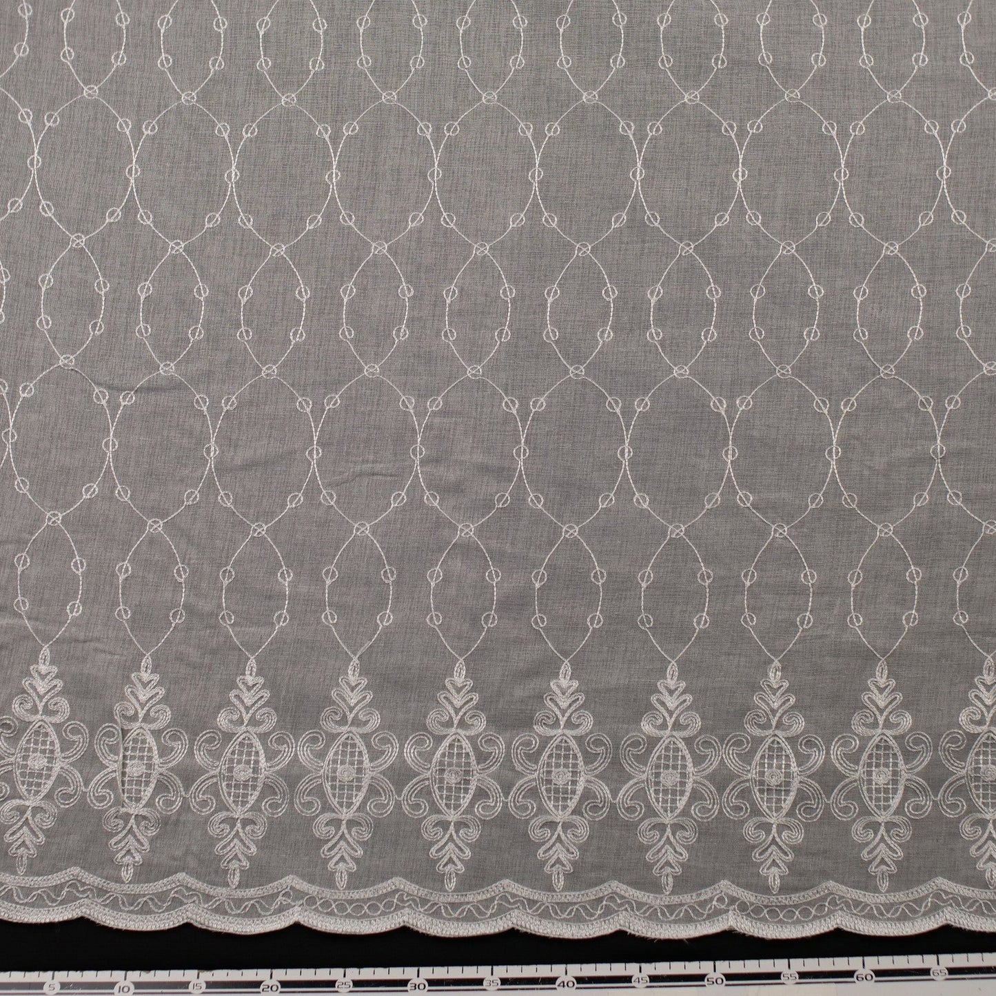 BOAL RUSTICO BORDADO BLANCO BRILLANTE