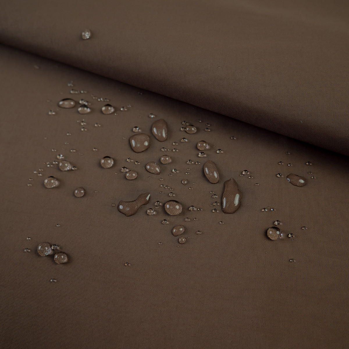 TACTEL IMPERMEABLE MARRON CASTAÑA
